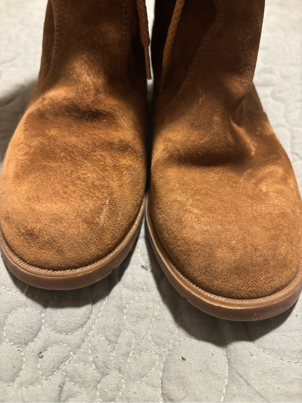 HUSH PUPPIES Women’s Tan Suede Shearling-Lined Boots Size 8 - Picture 4 of 9
